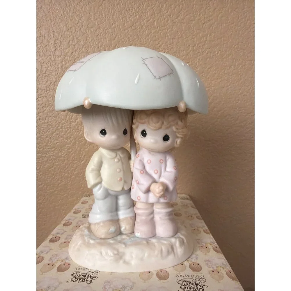 Precious Moments 1997 "He Is Our Shelter From the Storm" #523550 Enesco NIB - Picture 14 of 15